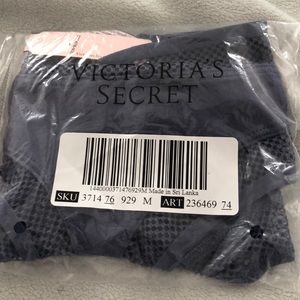 Medium Victoria Secret panties NWT